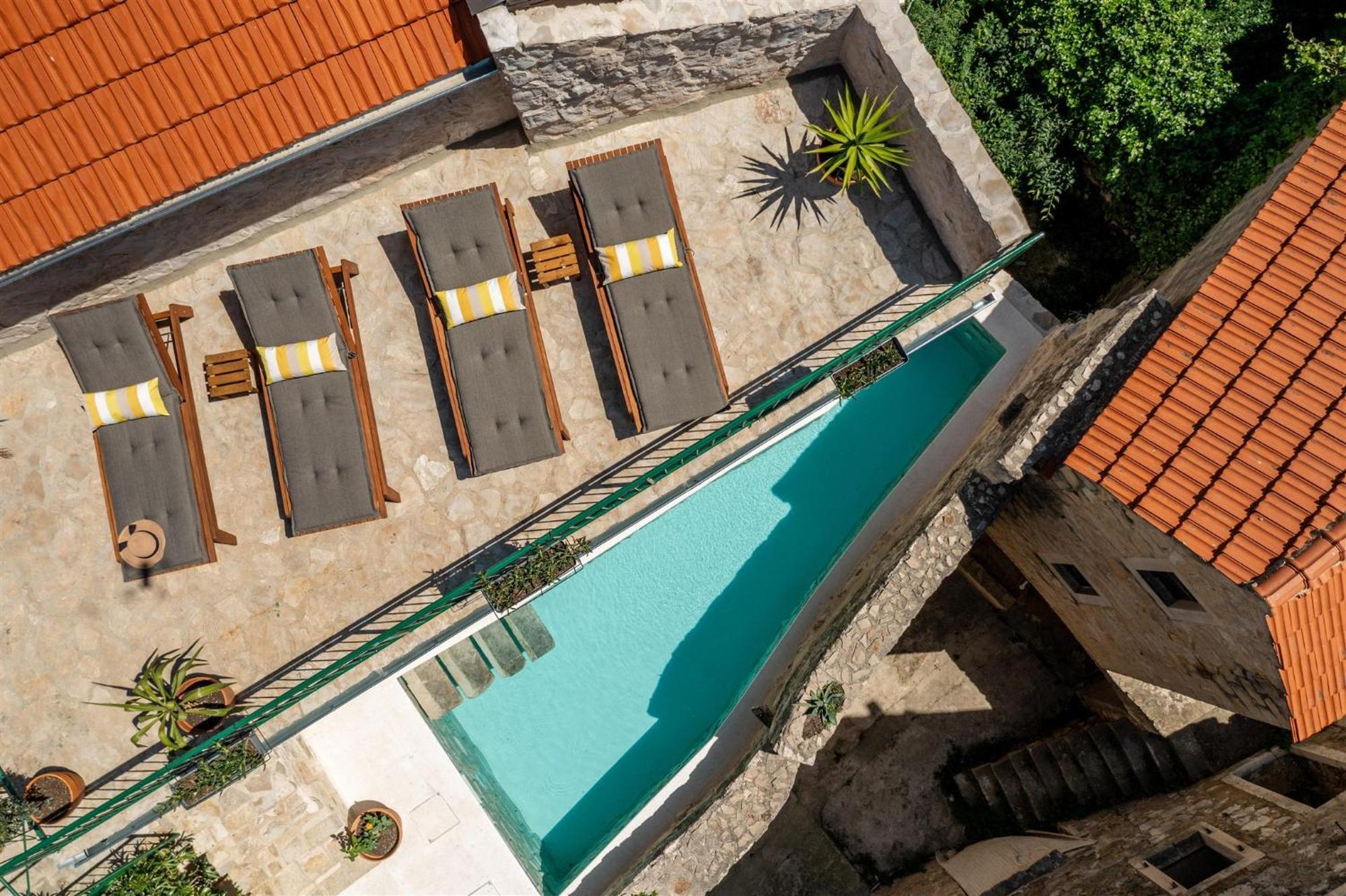 Dvor Pitve Villas Jelsa  Luaran gambar